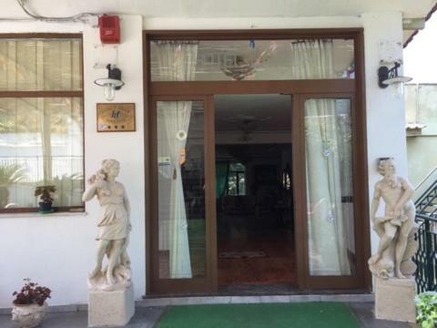 Hotel Cavour Sorrente Extérieur photo